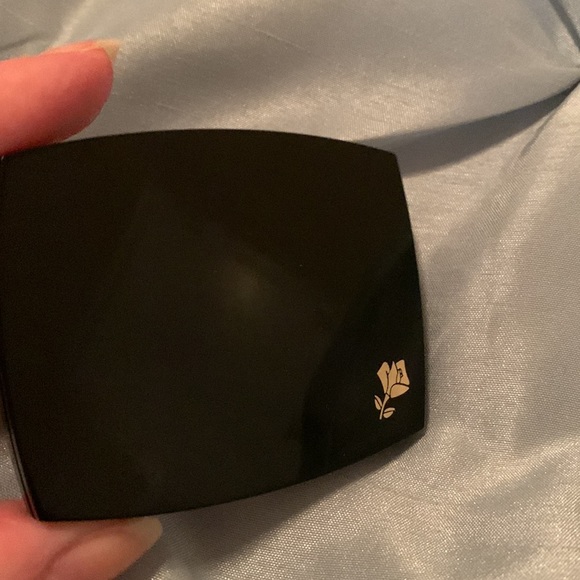 Lancome blush “Sheer “Amourose” - Picture 3 of 4